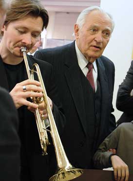 With Saulius Sondeckis, playing a few notes on the trumpet of Timofei Dokshizer